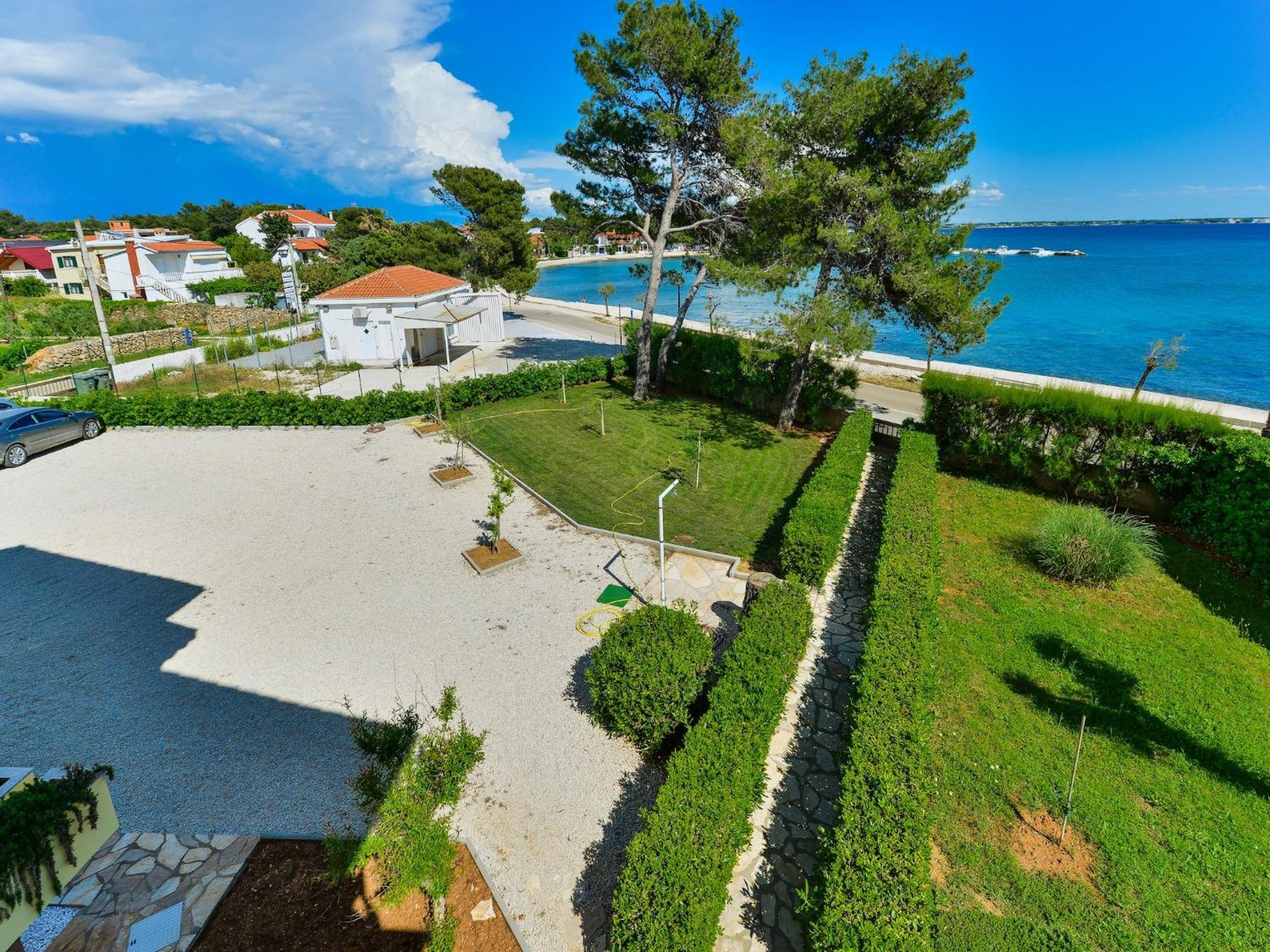 Apartments In House Liveric In Vir At The Beach Eksteriør billede